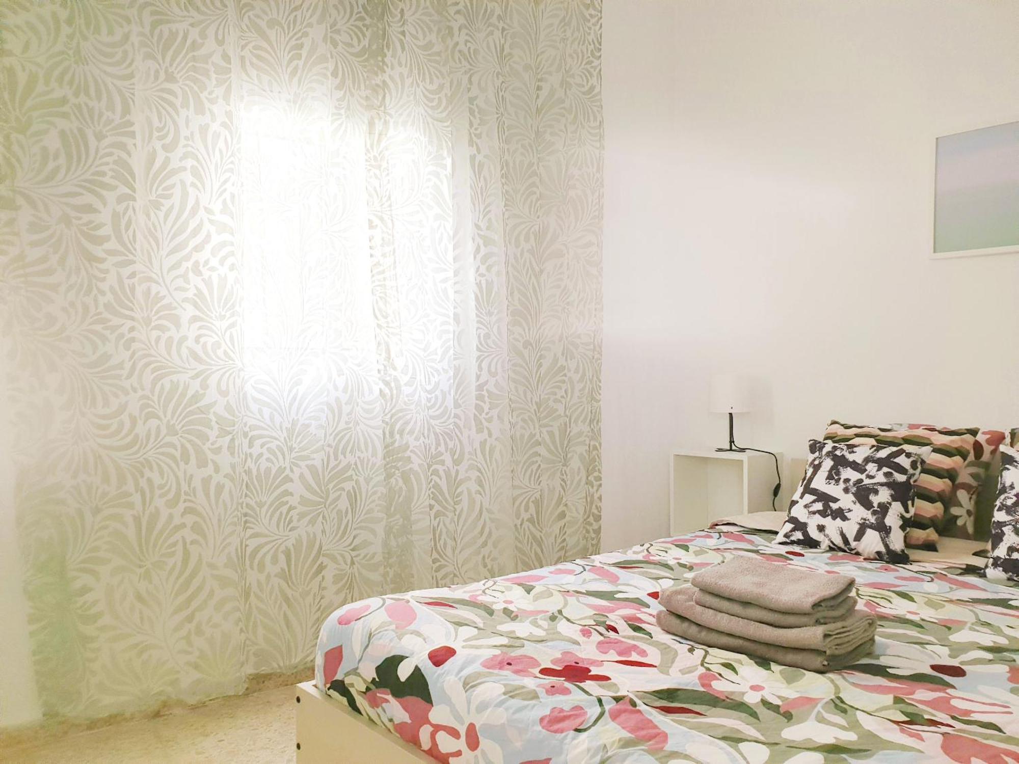 Apartament Sunny Malaga Centre Flats, 2 Options, With Balcony Or Terrace Zewnętrze zdjęcie